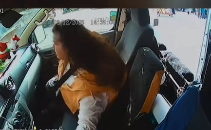VIDEO: Mujer roba dinero del pasaje a chofer de combi en Zumpango, Edomex