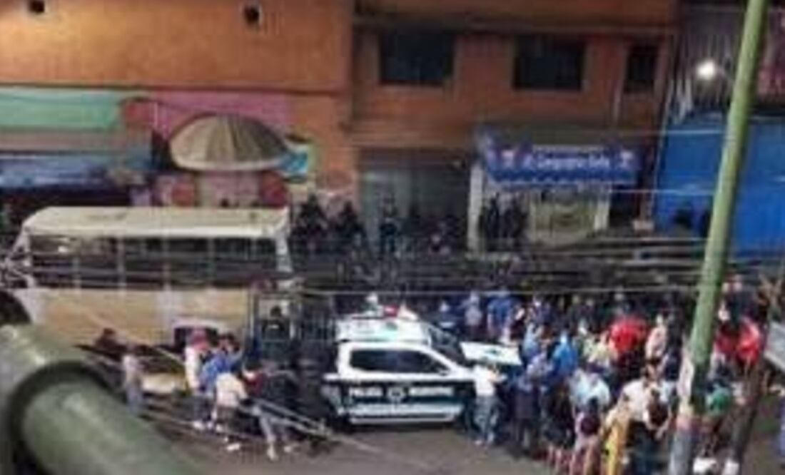 Motociclistas a exceso de velocidad pierden la vida en Naucalpan. Foto: (Especial)