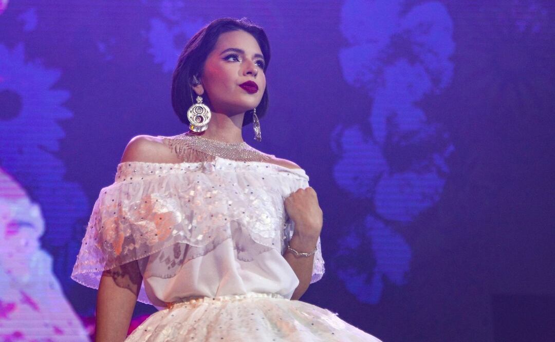 ¿Ángela Aguilar amante de Christian Nodal? Esto se sabe