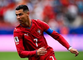 ¡Hicieron enojar al “Comandante”! CR7 ignora a reportero al mencionar a Messi 