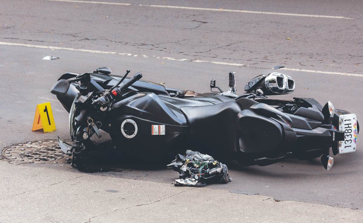 Aceleró de más y no la contó: Motociclista muere tras brutal derrape en la GAM