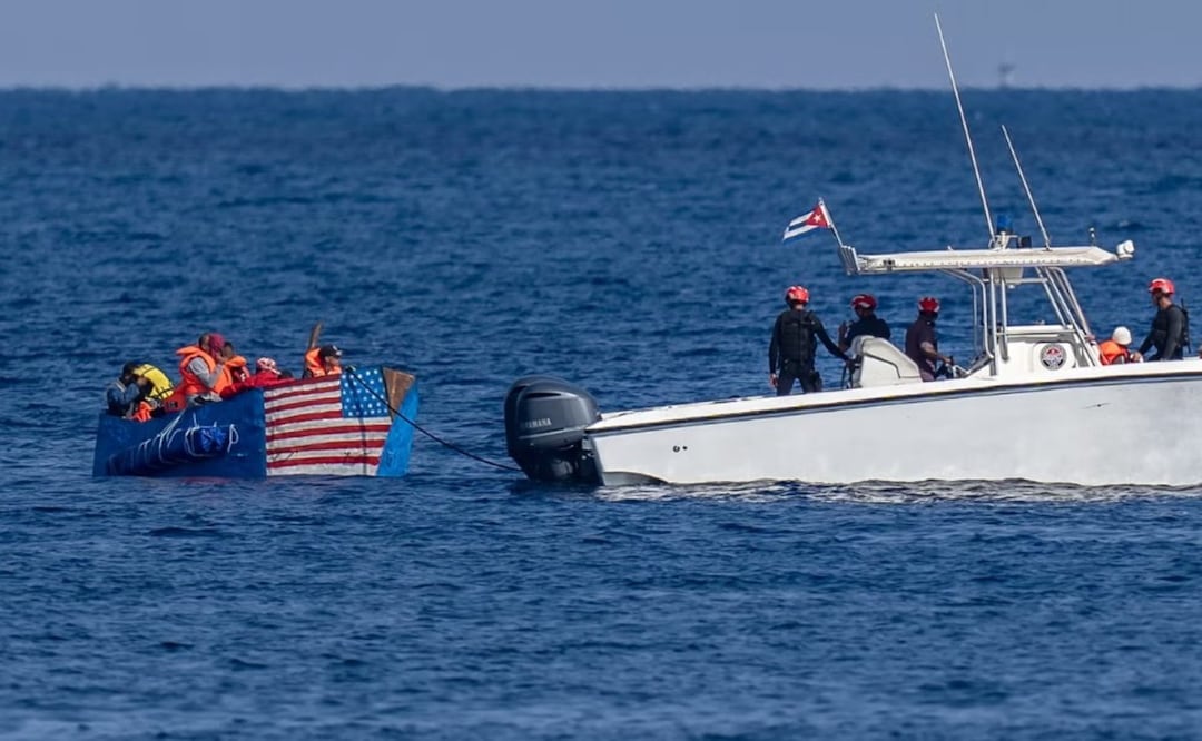 Foto: AP (Guardia costera cubana dispara contra lancha con matrícula de Florida confirman cuatro muertos)