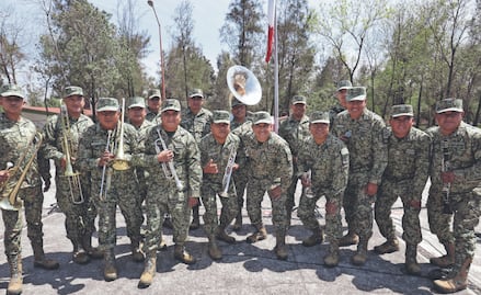 Corridos sin violencia: así suena la Banda FX, formada por soldados mexicanos