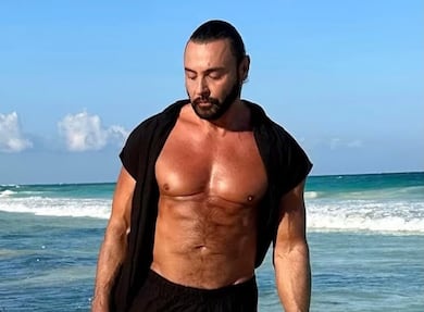 ¿Qué le pasó a Latin Lover? Entra al quirófano y preocupa a fans  