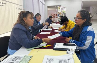 Docentes del Estado de México reciben apoyo financiero del SMSEM