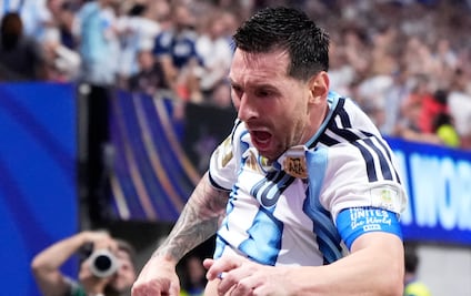 ¡La Pulga aplasta a los faraones! Messi avanza en el Mundial, tras derrota de Egipto ante Argentina