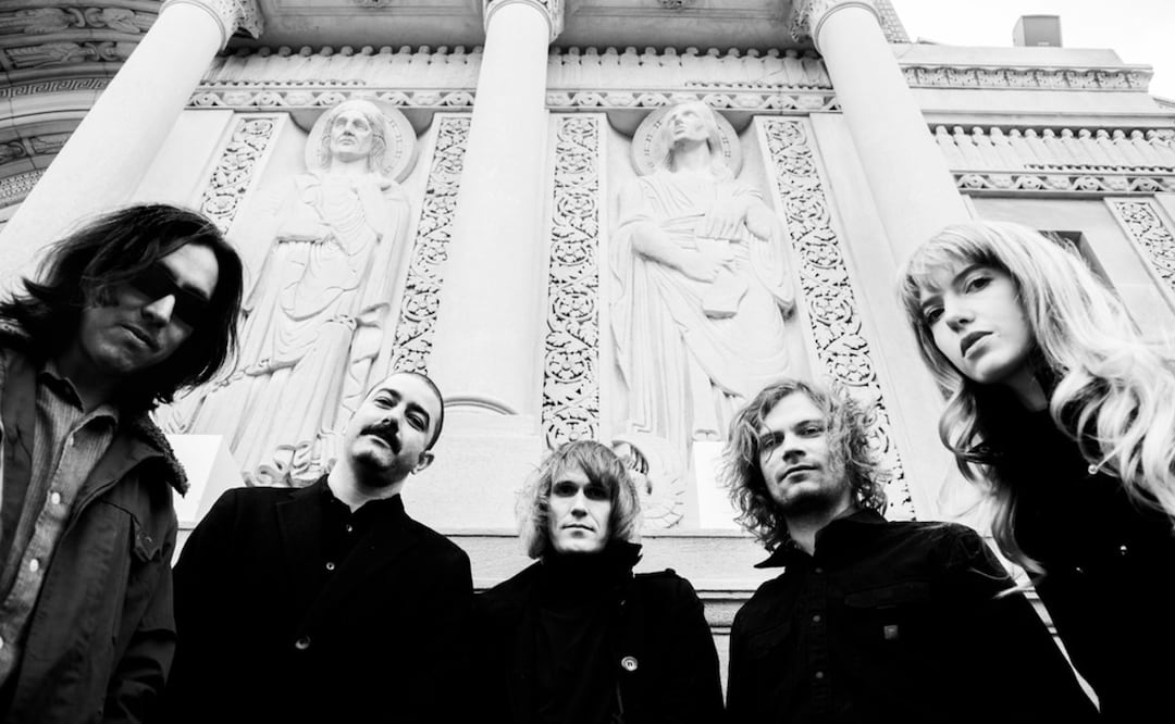 The Mystery Lights incendian el Foro Indie Rocks! con garage rock sin frenos