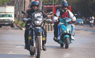 Motos en CDMX: Se duplica el trámite de placas y alcanza récord histórico en 2026