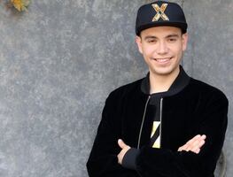 ¿Discriminación en la industria musical? Raymix expone la discriminación que recibe de Los Ángeles Azules