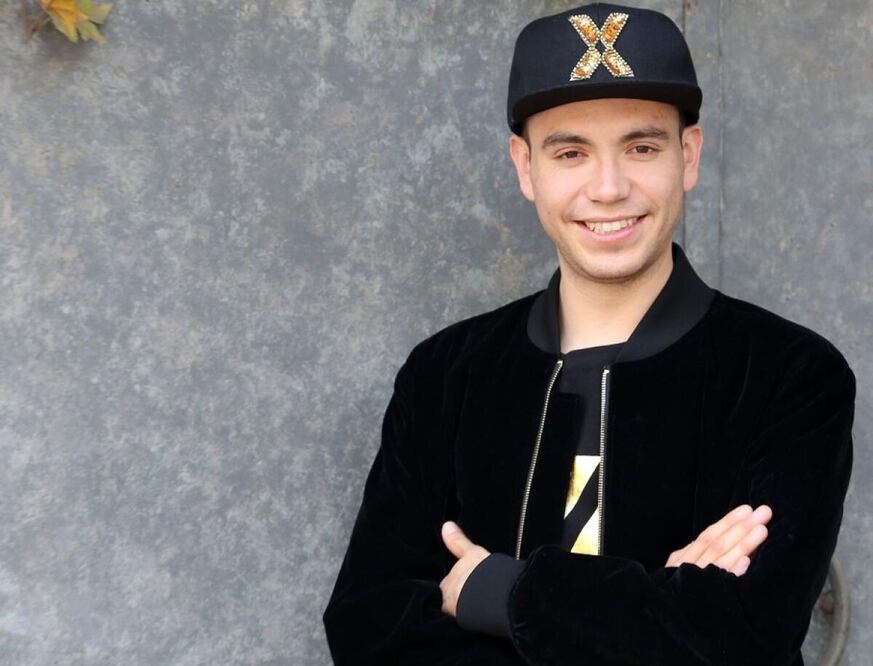 Raymix hace fuerte revelación: famoso grupo musical lo trató mal