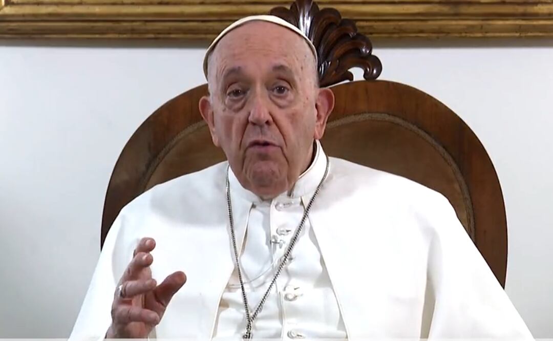 El Papa Francisco decide ausentarse del Viacrucis en el Coliseo