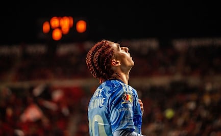 Marcelo Flores se gana su boleto para el Mundial, pero con Canadá