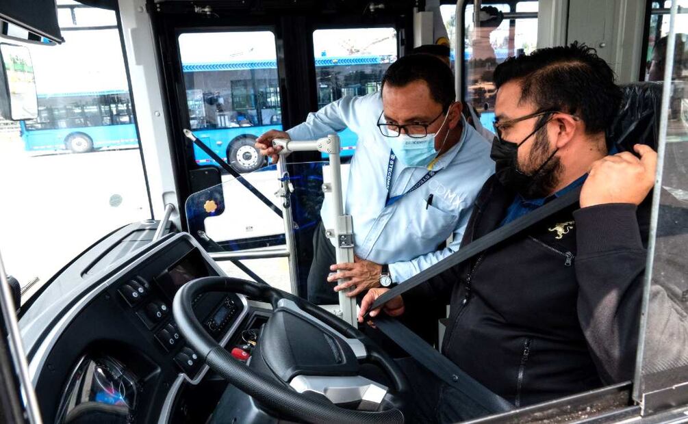 Foto: Cuartoscuro (Conductores del Trolebús CDMX en capacitación)