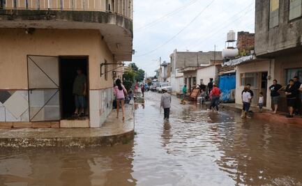 La presidenta Sheinbaum evalúa daños y anuncia ayuda inmediata tras lluvias en CDMX y Edomex