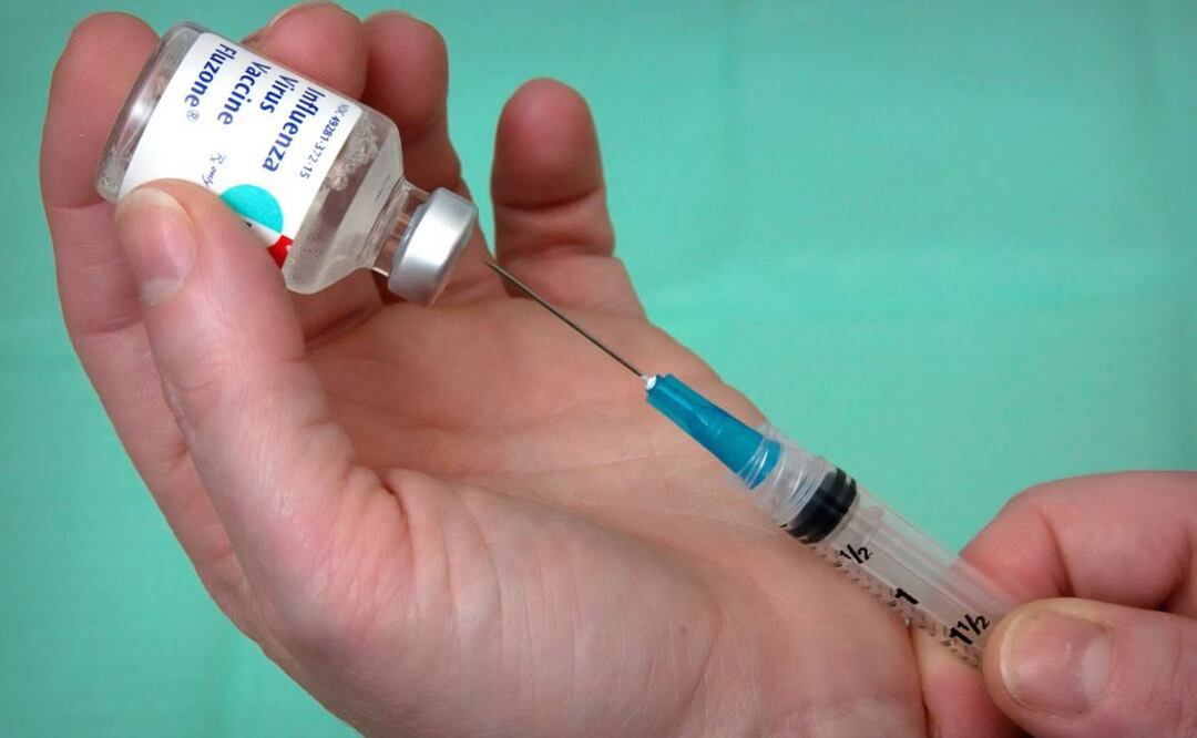 ¡Buenas noticias! Vacuna contra la influenza ya estará disponible en las farmacias