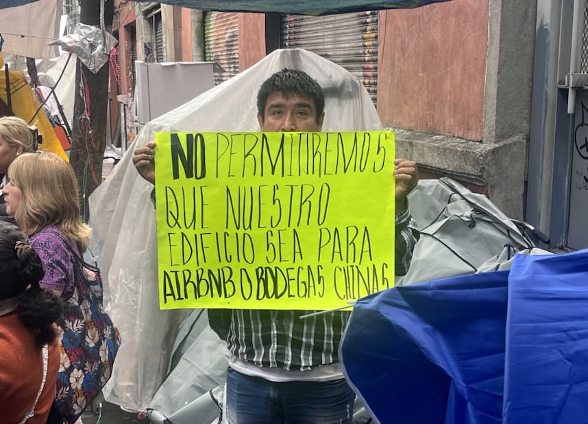 Desalojo (Foto: Uriel Rodríguez)