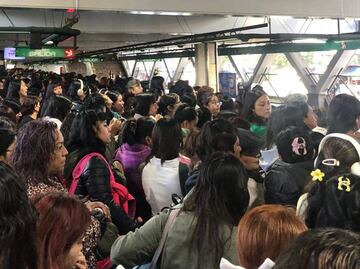 Metro CDMX: Línea 8 sin trenes y con retrasos de más de 10 minutos ¿Qué está pasando?