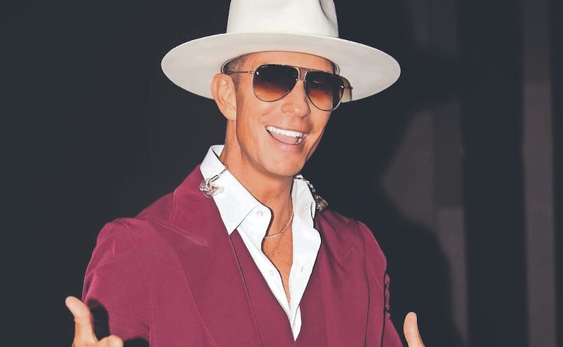 ¡Erik Rubín explota! Timbiriche queda fuera de su propia serie y sin regalías