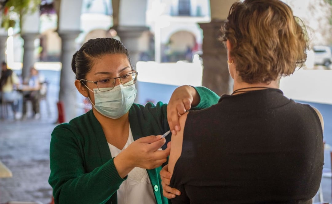 Foto: Cuartoscuro (Clara Brugada abre 12 nuevos centros de vacunación contra sarampión en CDMX)