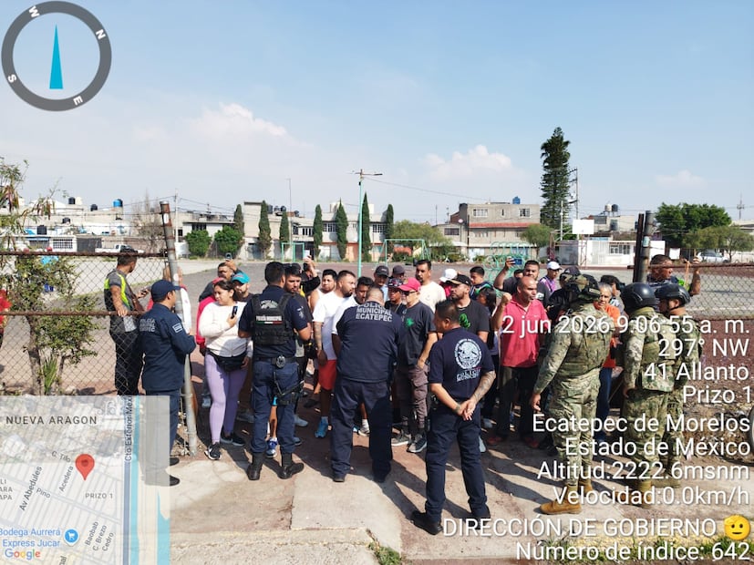 De punto de riñas y drogas a espacio familiar: así rescatan deportivo en Ecatepec 
Imagen: Especial