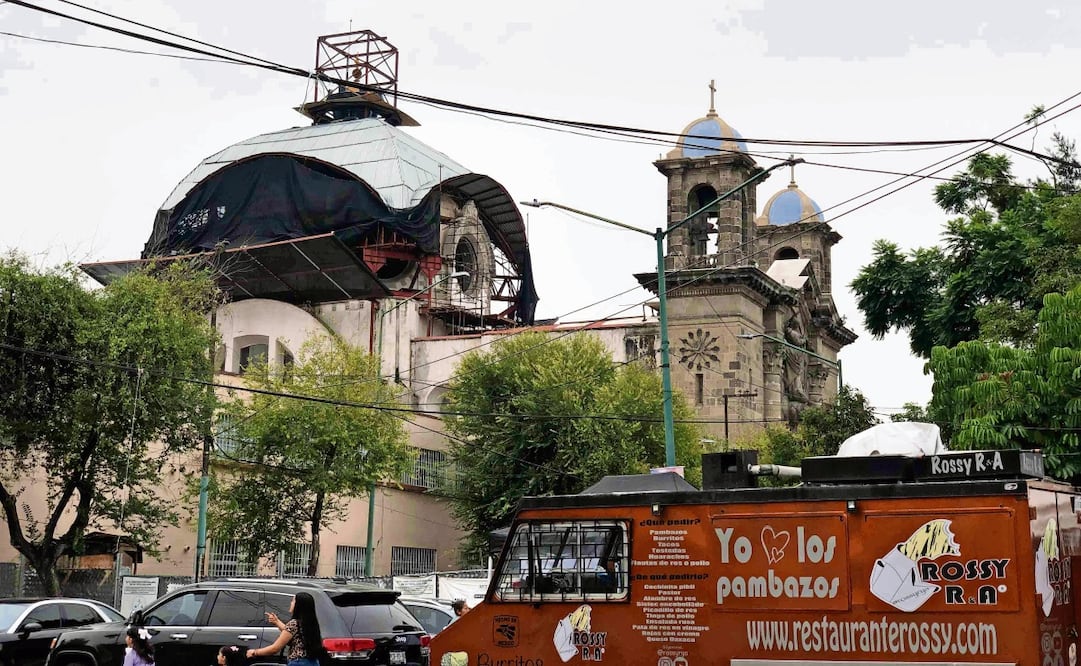 Recorrido por la iglesia de la señora de Los Ángeles en la colonia Guerrero. Foto: Diego Simón Sánchez / EL GRÁFICO