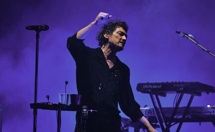 Zoé comenzó su hazaña de cinco Estadios GNP: del caos climático a la fiesta galáctica y musical