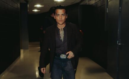 Acusan a Christian Nodal de plagiar canción y cantar para líder criminal en Jalisco