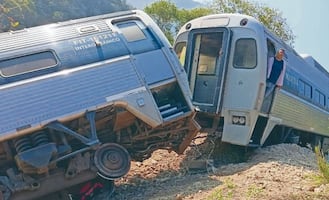¡Ultima parada! Descarrilamiento del Tren Interoceánico deja 13 muertos y decenas de heridos