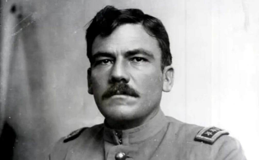 El Monumento a la Revolución es una tumba ¿Quiénes descansan debajo de su construcción?