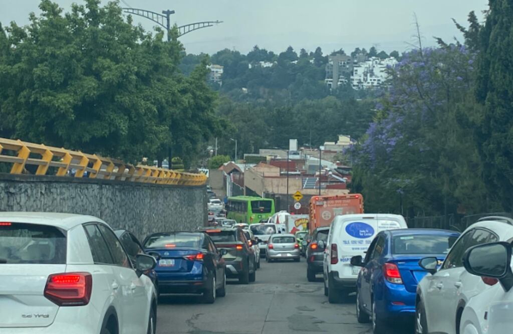 Tráfico en CDMX (Foto: X)