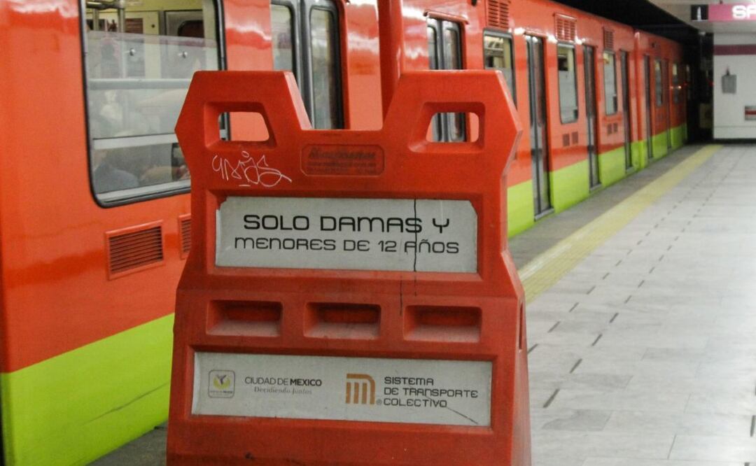Multa por usar el vagón exclusivo para mujeres del Metro CDMX. Foto: (Cuartoscuro)