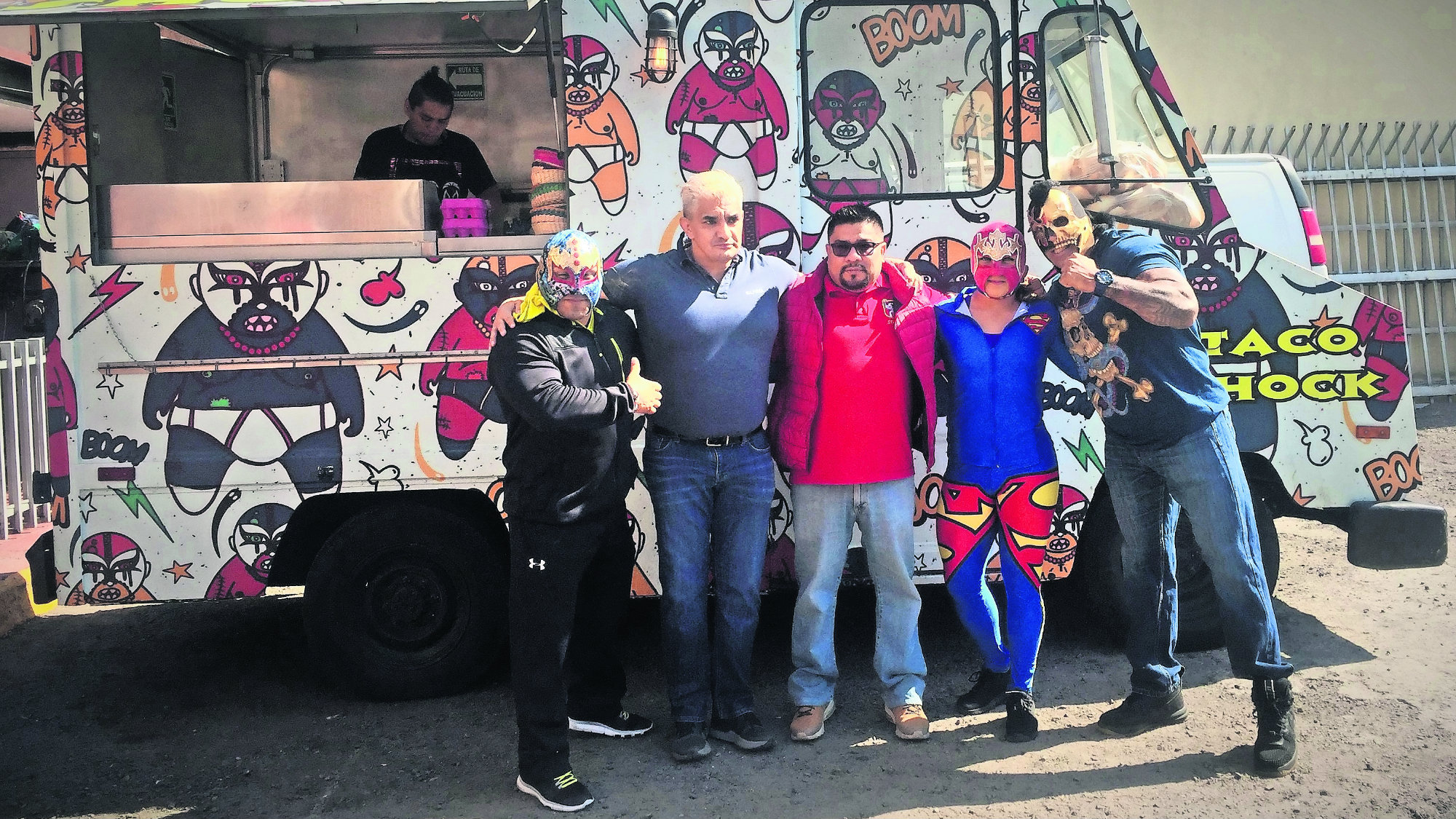 Shocer Taco Shock Food Truck Lucha Libre CMLL 
