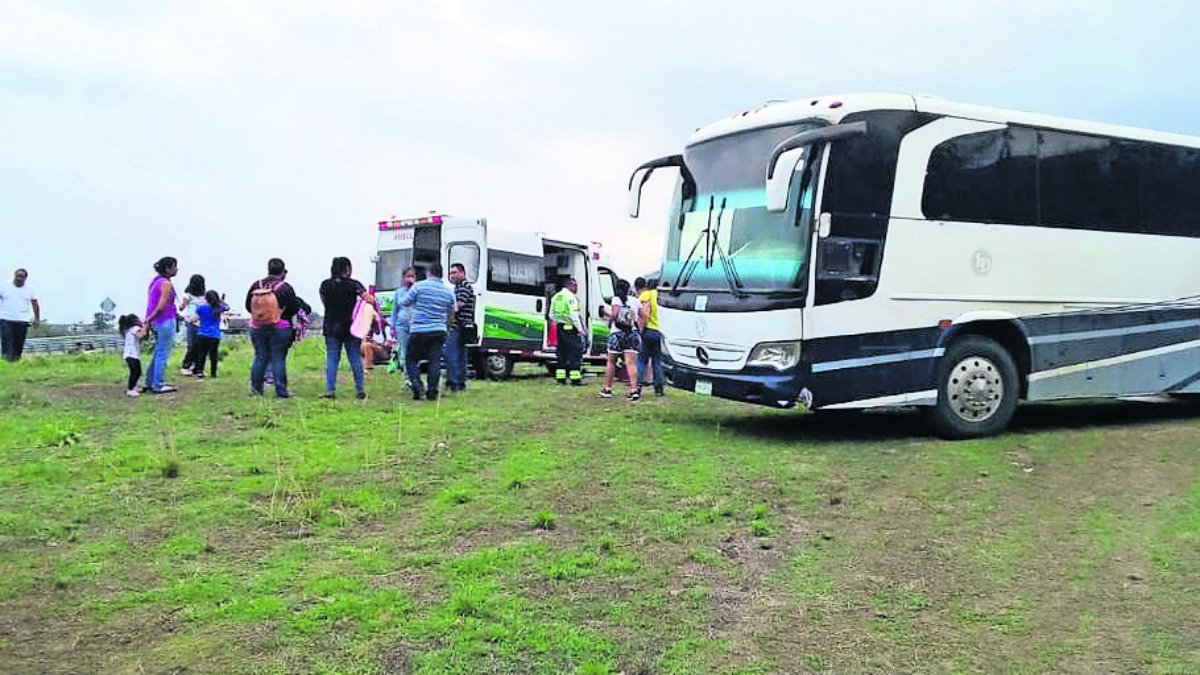 Autobuses sin frenos desatan el terror en la carretera México-Cuautla