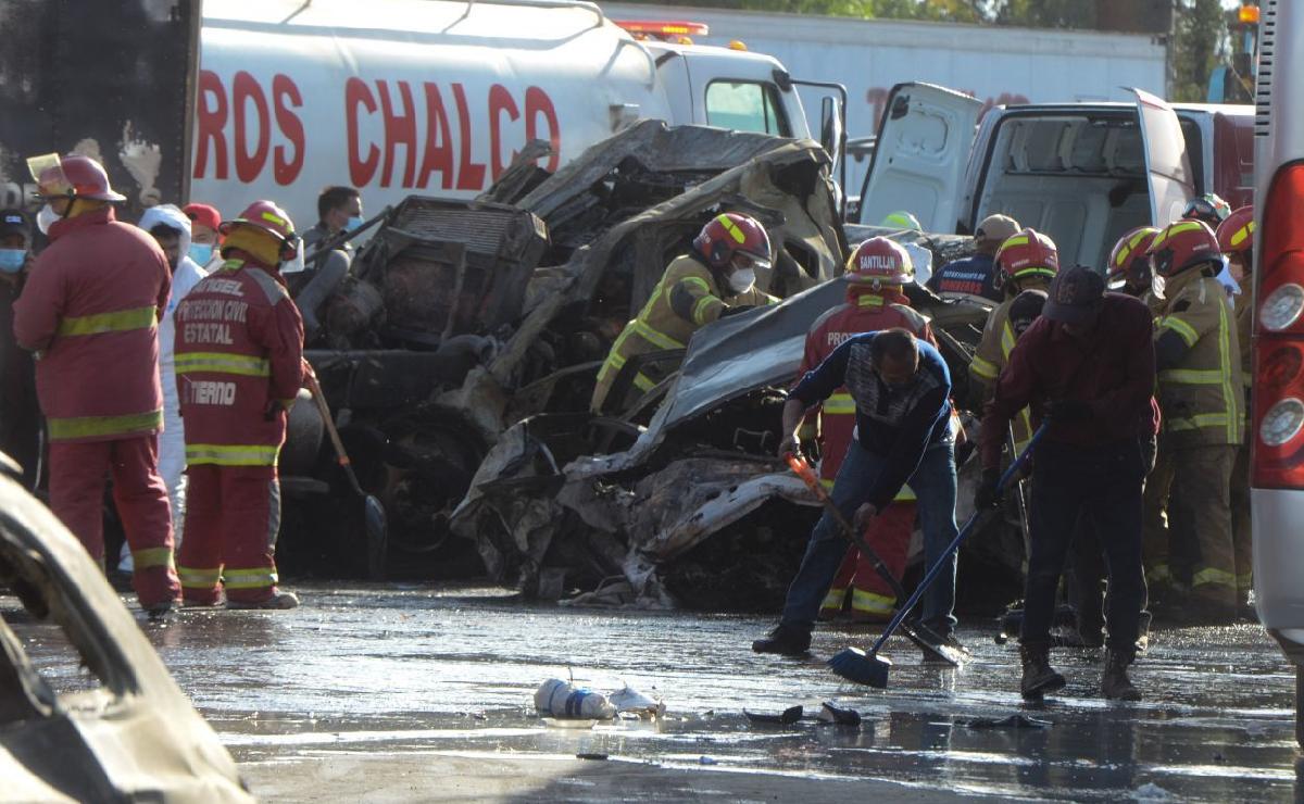 Fiscalía del Edomex identifica a 12 víctimas del accidente de la México-Puebla