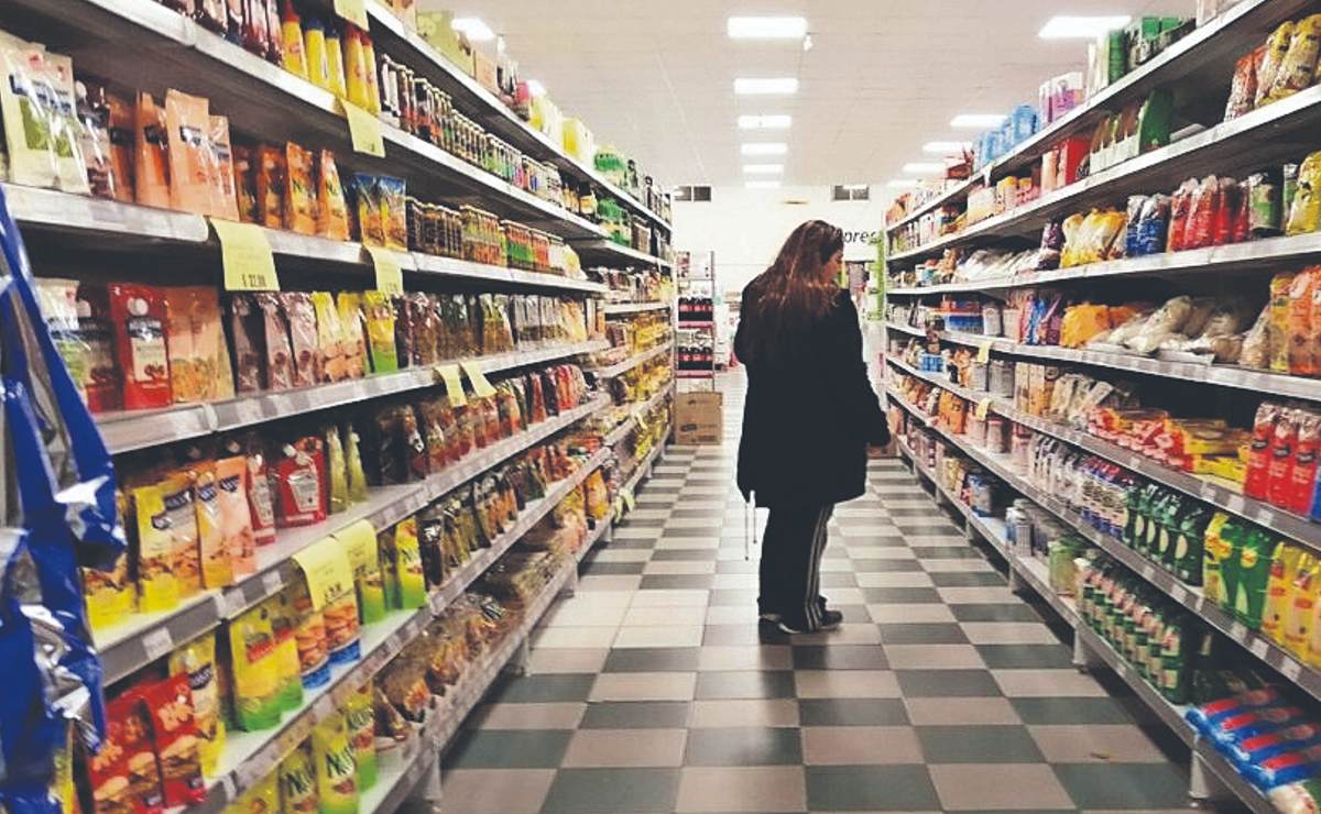 Familia con fobia social manda a cerrar el supermercado para ellos solitos, en EU