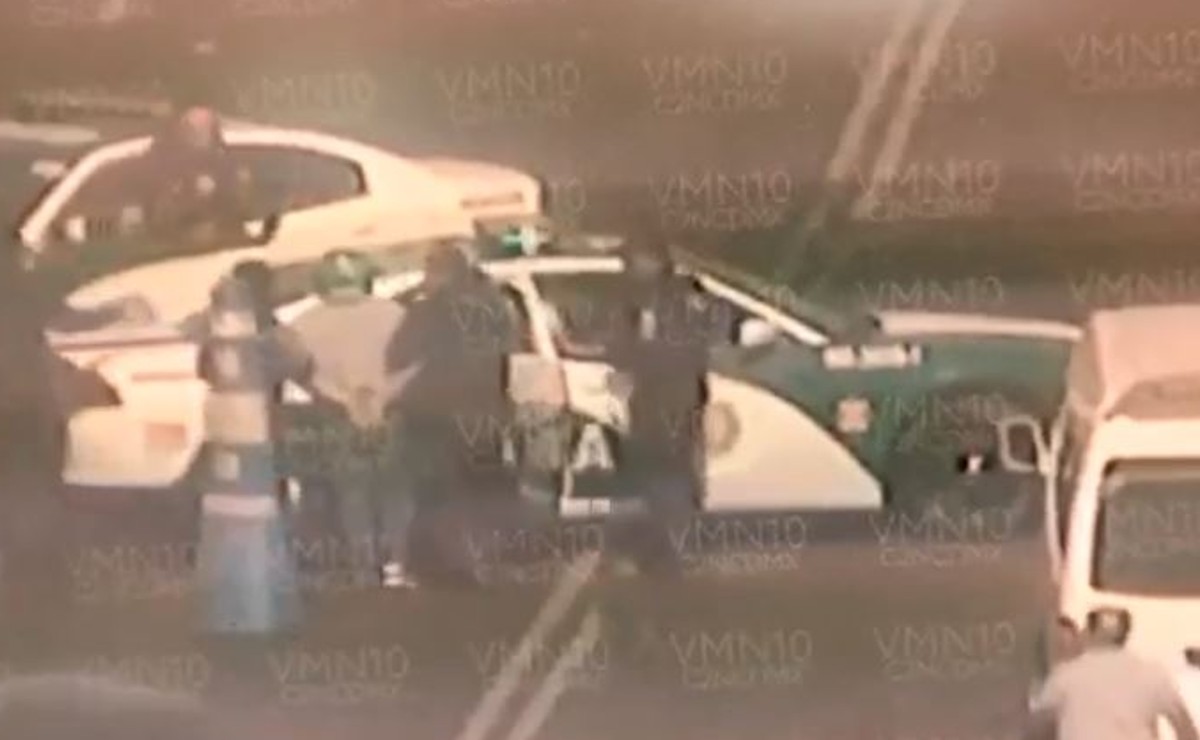 Matan a expolicía y a mujer que lo acompañaba en Tepito, video capta detención de asesinos
