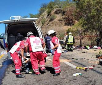 Velan a 4 niños deportistas que eran hermanos, tras fuerte accidente carretero de Edomex a Oaxaca