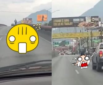 Regio reta a la muerte tras cometer peligroso acto en carril de alta velocidad, video es viral