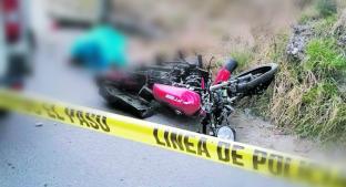 Motociclista sin casco muere al estrellarse contra un poste, en Calimaya . Noticias en tiempo real