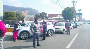 Continúan filas interminables en gasolineras de Toluca tras desabasto de combustible. Noticias en tiempo real