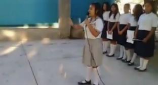 Estudiante de secundaria critica al gobierno mexicano con poema. Noticias en tiempo real