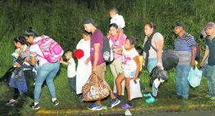 Nueva caravana migrante rompe cerco, en Guatemala . Noticias en tiempo real