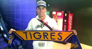 Carlos Salcedo abandona el Frankfurt y se une a la escuadra de Tigres. Noticias en tiempo real