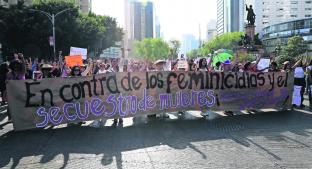 Contra secuestros y violencia, mujeres marcharon al Zócalo capitalino. Noticias en tiempo real