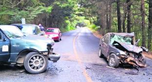 Fatal choque deja un muerto y un lesionado, en la carretera La Marquesa-Tenango del Valle. Noticias en tiempo real