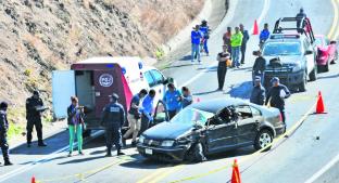 Encontronazo mortal entre dos vehículos quiebra a una familia, en Almoloya de Juárez. Noticias en tiempo real