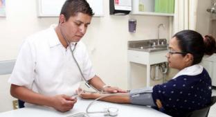 El Colegio Médico abre sus puertas para estudiantes de medicina, en Querétaro. Noticias en tiempo real