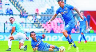 Cruz Azul impone victoria al Querétaro con histórico gol azteca. Noticias en tiempo real