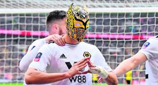 Troy Deeney, jugador del Watford, no soportó el festejo con máscara de Raúl Jiménez. Noticias en tiempo real