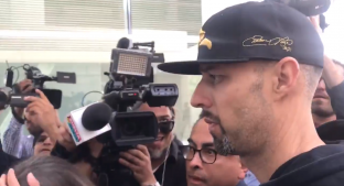 Esteban Loaiza se entrega para ir a prisión. Noticias en tiempo real